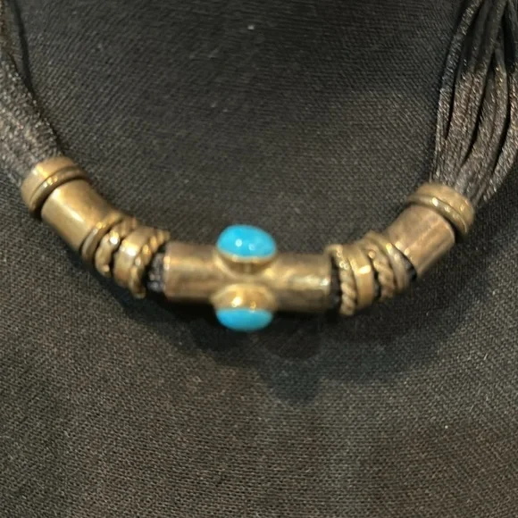 Turquoise Sterling Silver Native American Signed Necklace - Picture 5 of 9